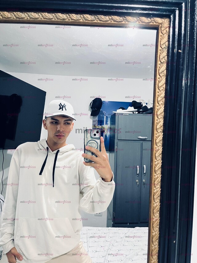 FOTOS DE POLLO ARRECHO VERGON 20CM DISPUESTO A COMPLACERTE