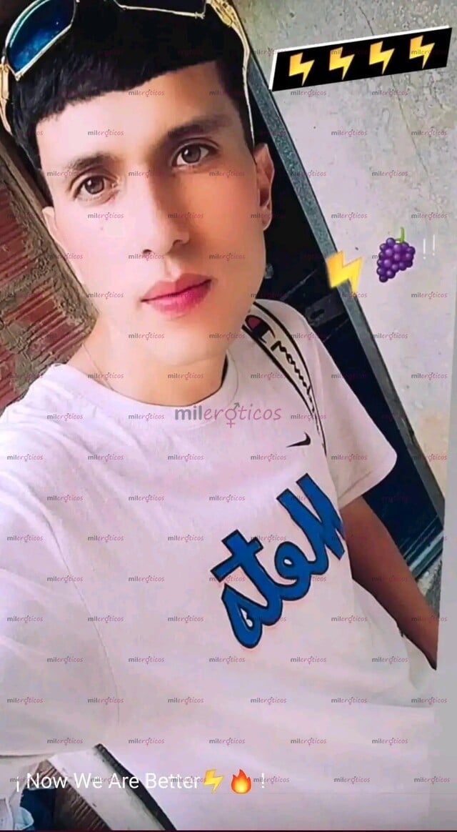 FOTOS DE SANTIAGO JOVEN DISCRETO SERIO MASCULINO ACOMPAÑANTE SCORT