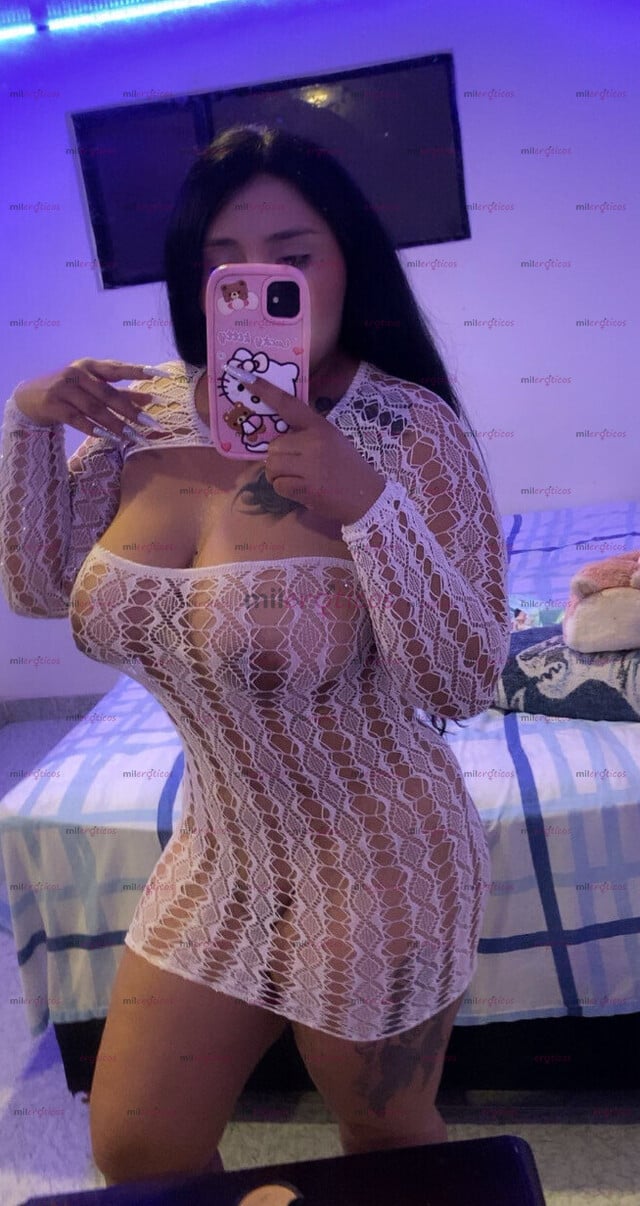 FOTOS DE ROLITA ESTRECHITA CON GANAS DE MUCHO SEXO RICO