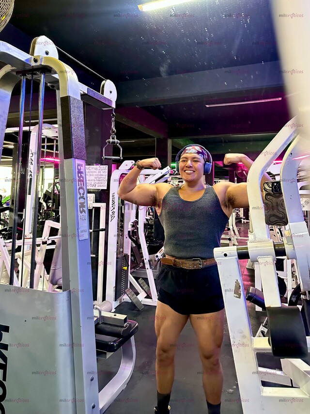 FOTOS DE PASIVO NALGÓN Y MAMADO DE GYM, ME SIENTO EN TU CARA