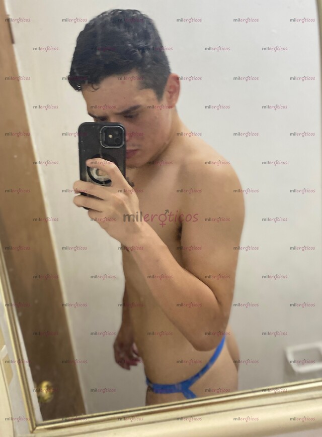 FOTOS DE SOY ORLANDO CHICO DE 26 AÑOS INT POCOS DÍAS