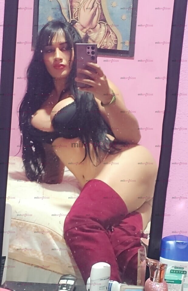 FOTOS DE CHICA TRANS SEXI Y TETONA PARA TI MIS FOTOS SON CASERAS TOMADAS DESDE MI CELULA