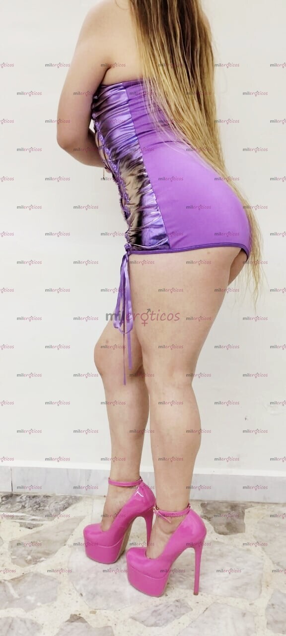 FOTOS DE CÓMEME TODA PAPI, ESTOY A TU SERVICIOS DE DARTE TODO EL PLACER QUE DESEES