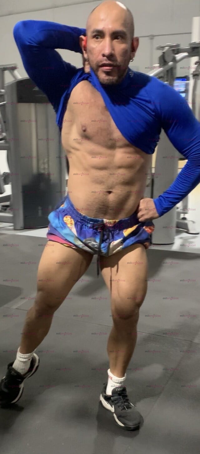 FOTOS DE VENEZOLANO STRIPPER, MASAJISTA,SERVICIOS SOLO PARA PAREJAS Y MUJERES