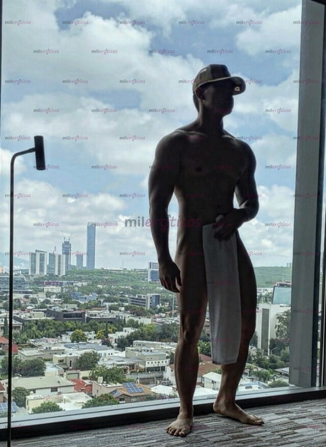 FOTOS DE SOLO POR HOY COLOMBIANO MACHO ACTIVO DISPONIBLE EN TU CIUDAD