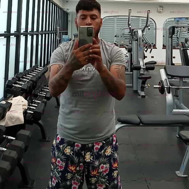 FOTOS DE SOY ACTIVO, MORENO, TATUADO, SOLO JENTE SOLVENTE