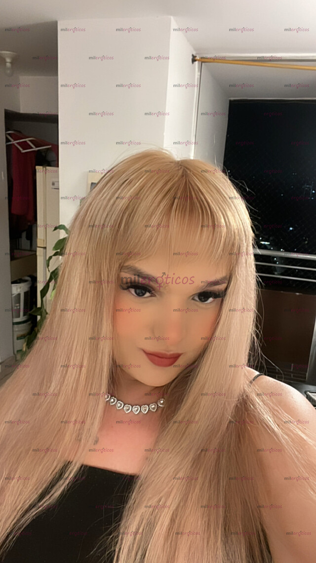 FOTOS DE COQUETA, JUGUETONA Y PELIGROSAMENTE SEXY