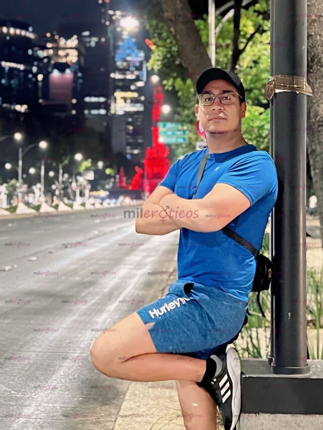 FOTOS DE ELIGE TU PLACER: DESDE MIS ABRAZOS QUE ENCIENDEN HASTA MASAJES QUE DERRITEN.