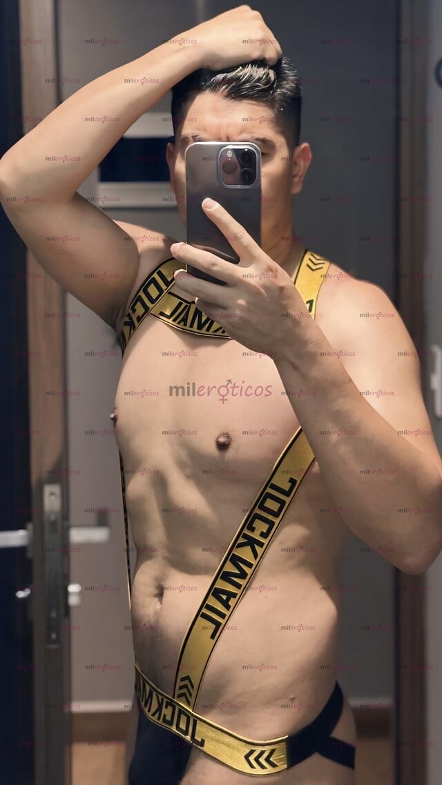 FOTOS DE ELIGE TU PLACER: DESDE MIS ABRAZOS QUE ENCIENDEN HASTA MASAJES QUE DERRITEN.