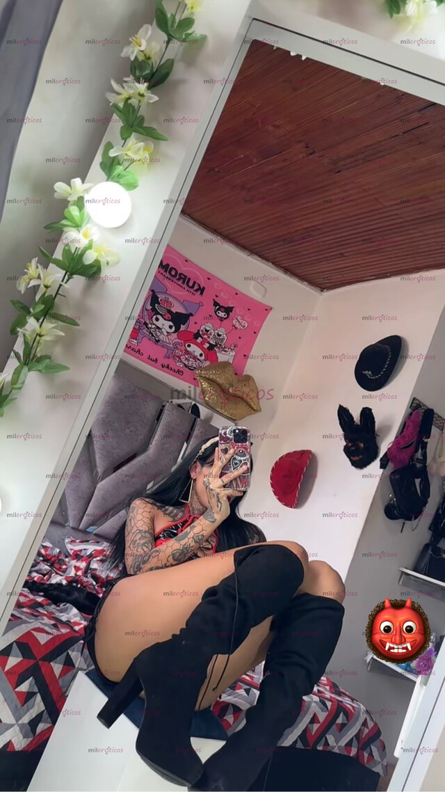 FOTOS DE TENGO SENOS EN HORMONAS TE ASEGURO QUE NINGUNA ES MEJOR QUE YO! EN LA CAMA