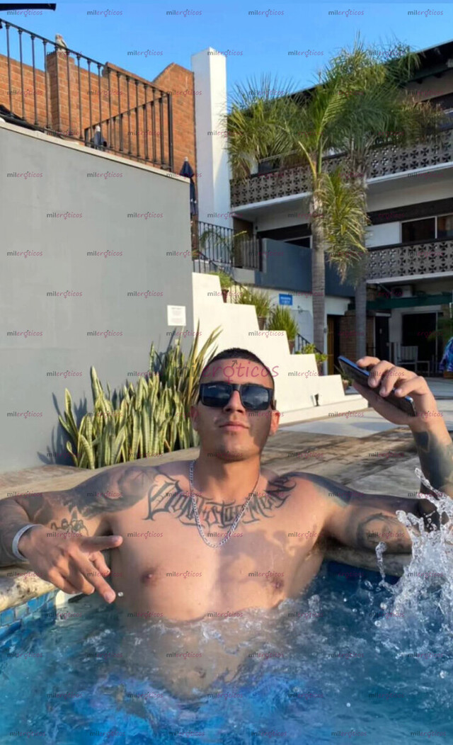 FOTOS DE 24 AÑOS JOVEN FITNESS CON PERLAS Y MASAJE