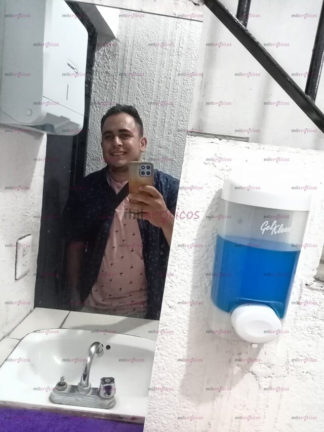 FOTOS DE XXX RODRIGO !!!XXX29 AÑOS SERVICIO EN HOTEL Y COMPLACIENDO