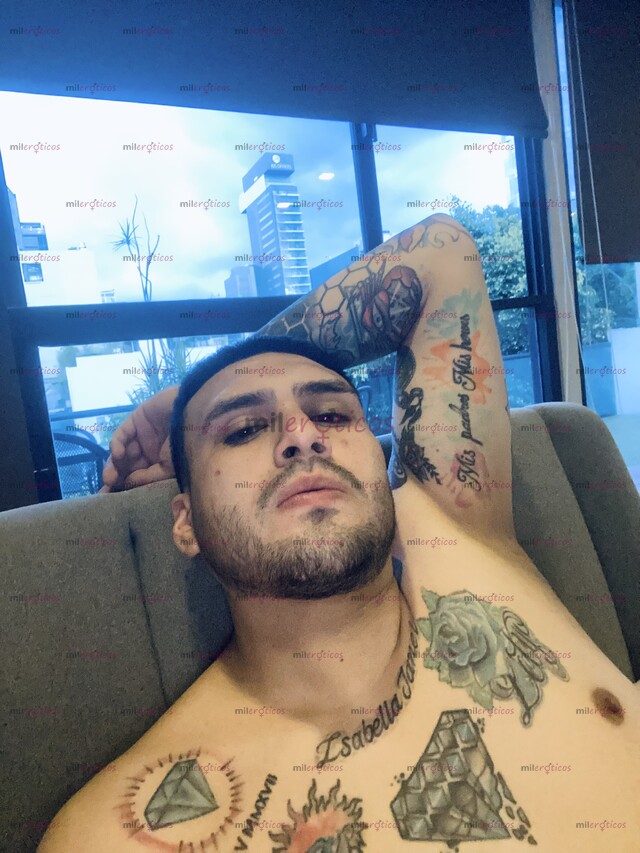 FOTOS DE WERITO VERGA ROSITA CABEZONA 100% ACTIVO VEN A PROBAR MI VERGA