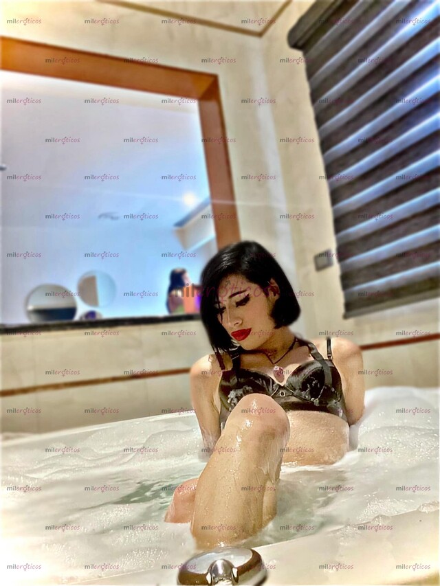 FOTOS DE NATALIA REYNA PELI NEGRA ESPERANDO POR TI