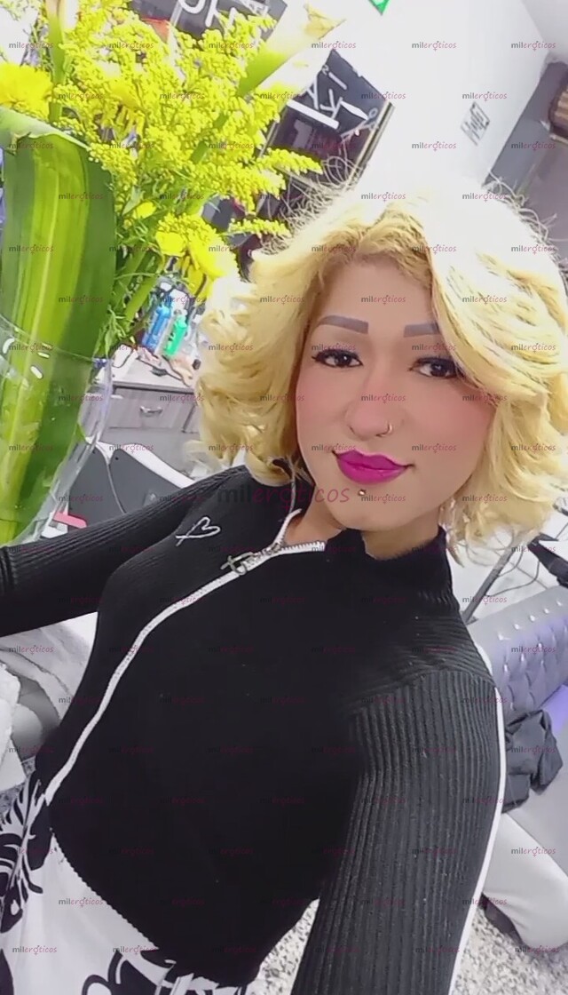 FOTOS DE LINDA FLACA RUBÍA SEXY MUY APASIONADA LISTA PARA COMPLACERTE