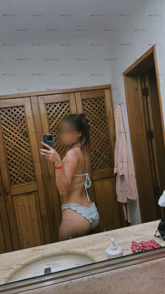 FOTOS DE DE VACACIONES PERO A LO QUE VENGO ES HA MAMAR VERGAS JAJAJA !!!