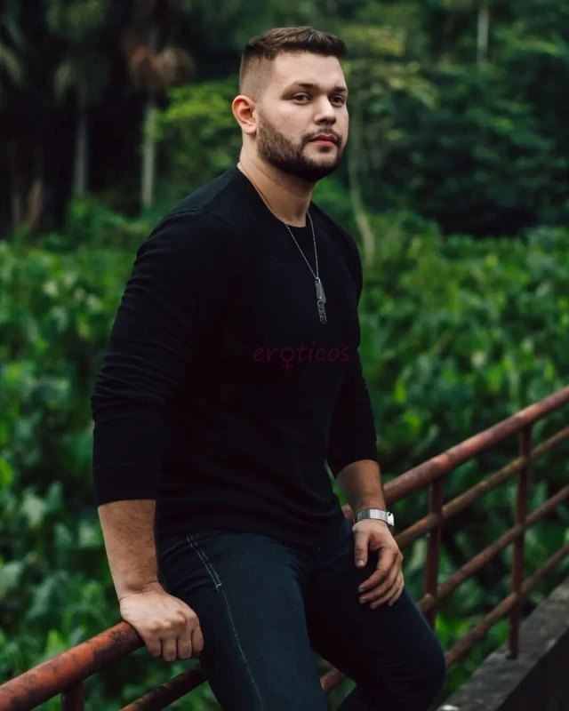 Ruivo ativo dominador e leitador 18 cm de dote 29 anos 1 88 de altura 98 kg parrudotambem posso ir ate seu local aceito todas formas de pagamento pix...