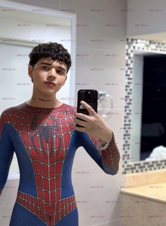 FOTOS DE 18 AÑOS RECIÉN CUMPLIDOS DE VISITA EN TU CIUDAD NIÑO VERSÁTIL BUEN CULO GUAPO