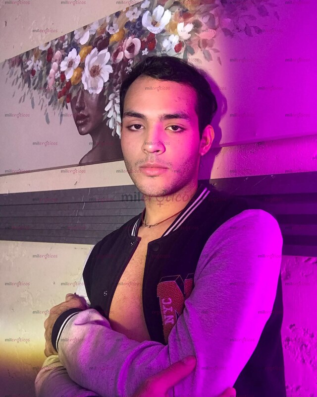 FOTOS DE CHICO VERSÁTIL COMPLACIENTE Y CALIENTE EN BUSCA DE DIVERSIÓN Y PASARLA RICO