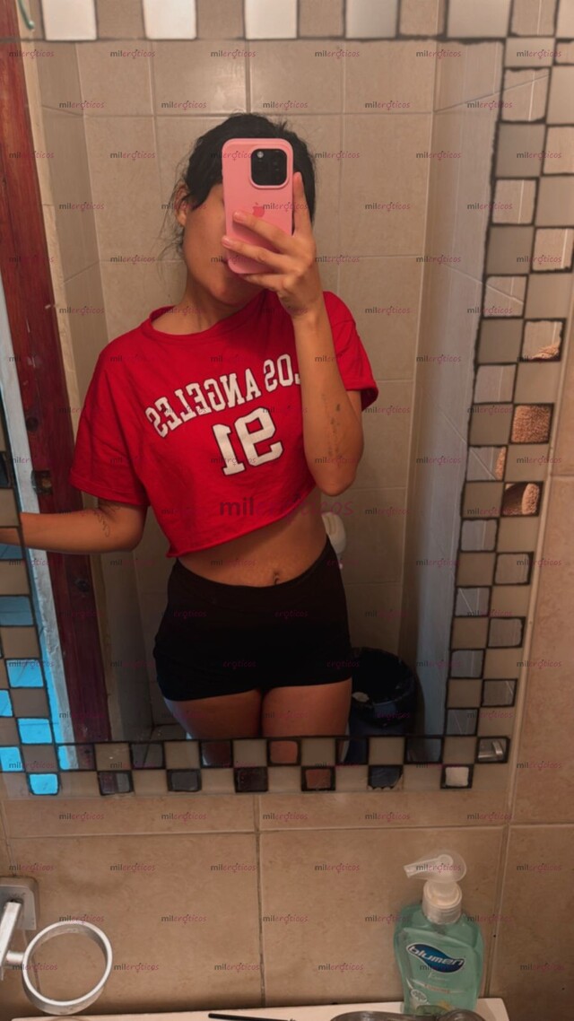 FOTOS DE FLAQUITA VAGINA APRETADA!. Y MUY MOJADA MIS FOTOS SON REALES!!