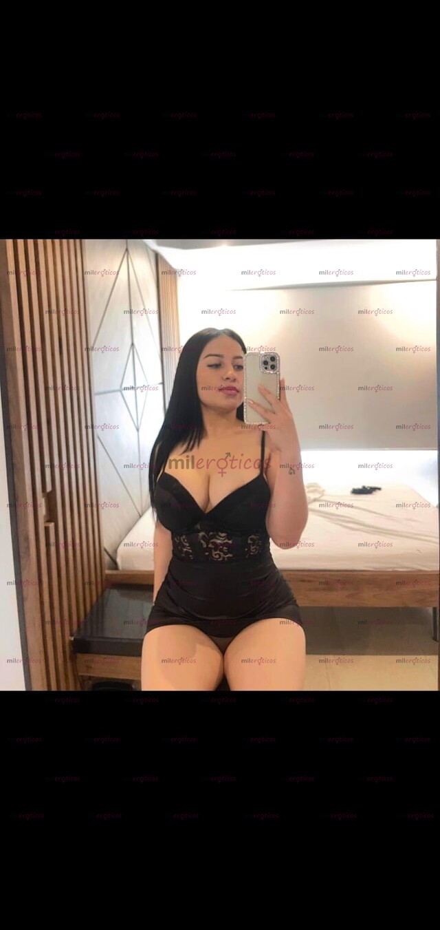 FOTOS DE SOFÍA RICA MUÑEQUITA CON HERMOSO CUERPO HERMOSAS CURVAS