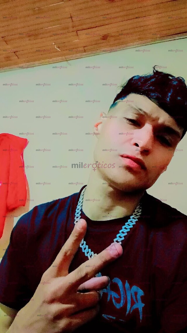 FOTOS DE ME PRESENTO RVSSIAN NUEVO PARA ESTRENAR PARA DARTE MUCHO PLACER