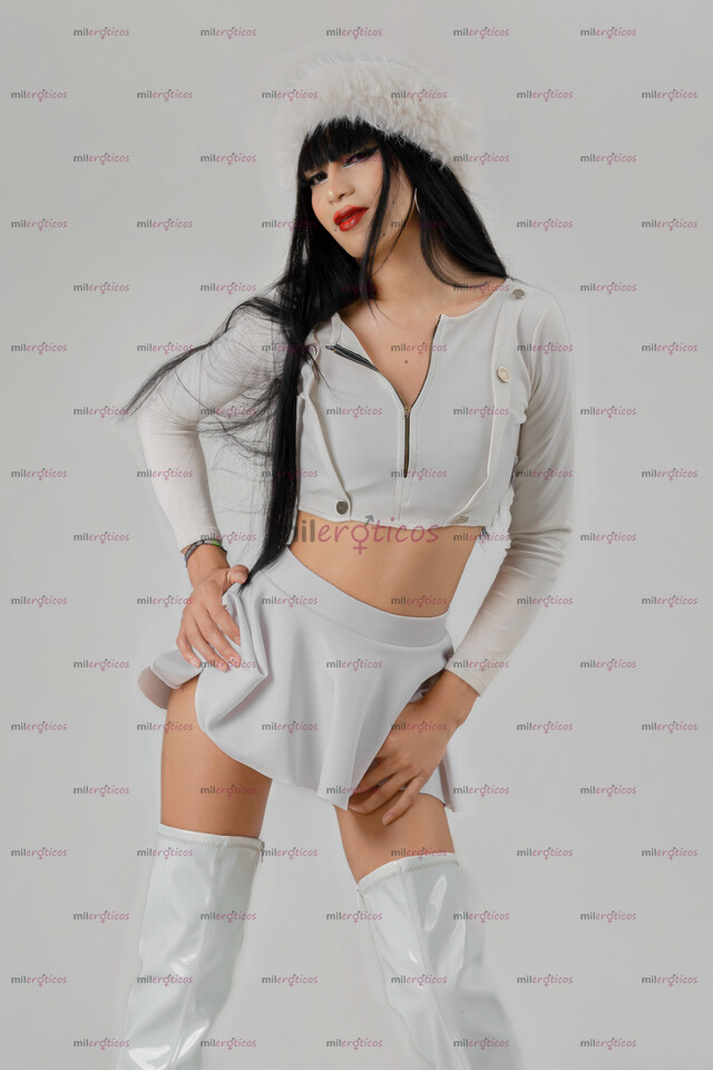 FOTOS DE SHARI ,NUEVA NIÑA,LA MEJOR MODELO CON SU CINTURA EN ACCIÓN