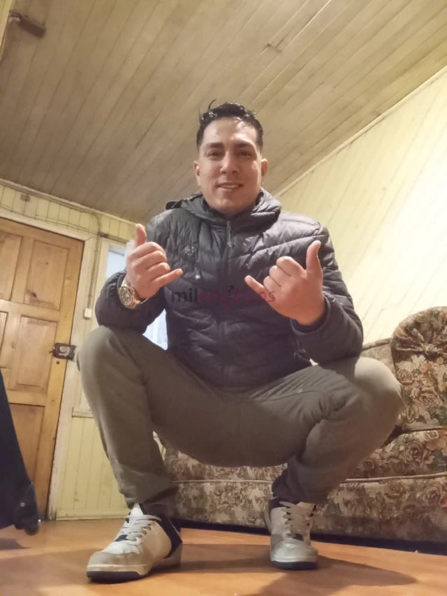 Soy mejor venezolano tengo 35 anos para cumplir tu fantasia trabajo a domicilio o motel trabajo solo con mujeres hablame al whatsapp y te dare todo de...