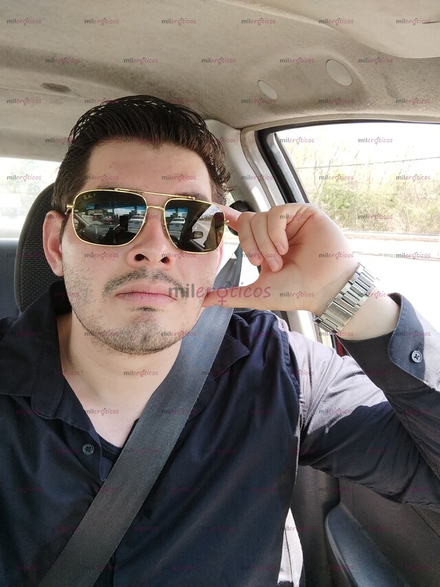 FOTOS DE SOY UNA PERSONA INCURSIONANDO EN EL MUNDO DEL SEX SERVICE.