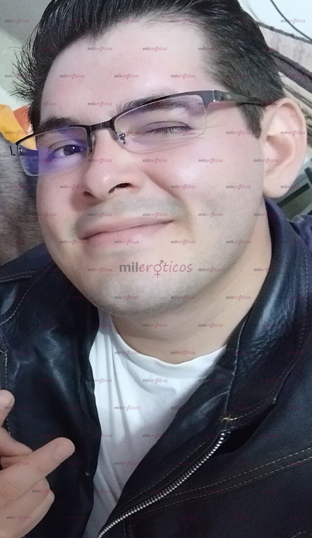 FOTOS DE SOY UNA PERSONA INCURSIONANDO EN EL MUNDO DEL SEX SERVICE.