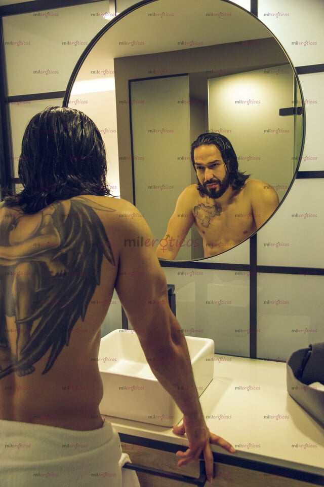 FOTOS DE GIGOLO EN MEDELLÍN, DATE UN GUSTO, LO MERECES!
