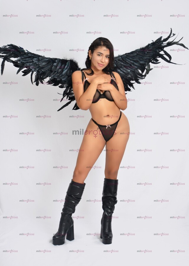 FOTOS DE ¡¡ÁMBART!! COLOMBIANA PETTIT. NUEVA EN LA CIUDAD.