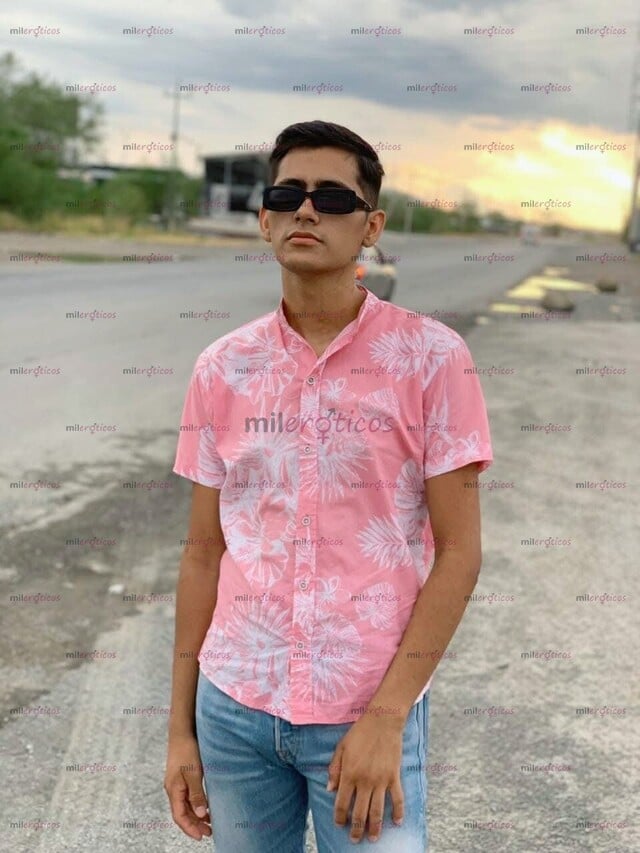 FOTOS DE TU NENE FAVORITO DE REGRESO, DISPUESTO A CUMPLIR CUALQUIERA DE TUS FANTASÍAS.