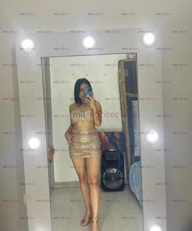 FOTOS DE HERMOSA SOFÍA JOVEN UNIVERSITARIA SEXI LLENA DE LUJURIA