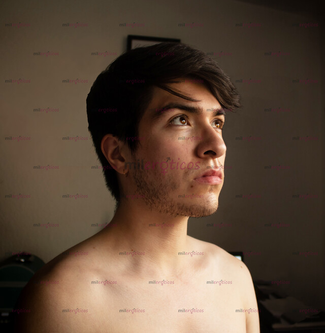 FOTOS DE MASTER ALEKS, BUEN AMANTE ATENTO QUE SE DEJA MAMAR LOS PIES Y HACE BDSM