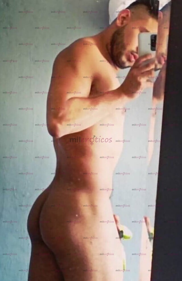 FOTOS DE BARBERO MORBOSO BUSCANDO CULOS PARA REVENTAR Y VERGAS PARA DESLECHAR..