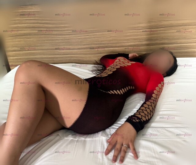 FOTOS DE !!!!!!!!!! HERMOSA CHAPARRITA NALGONA SÚPER SEXY !!!!!