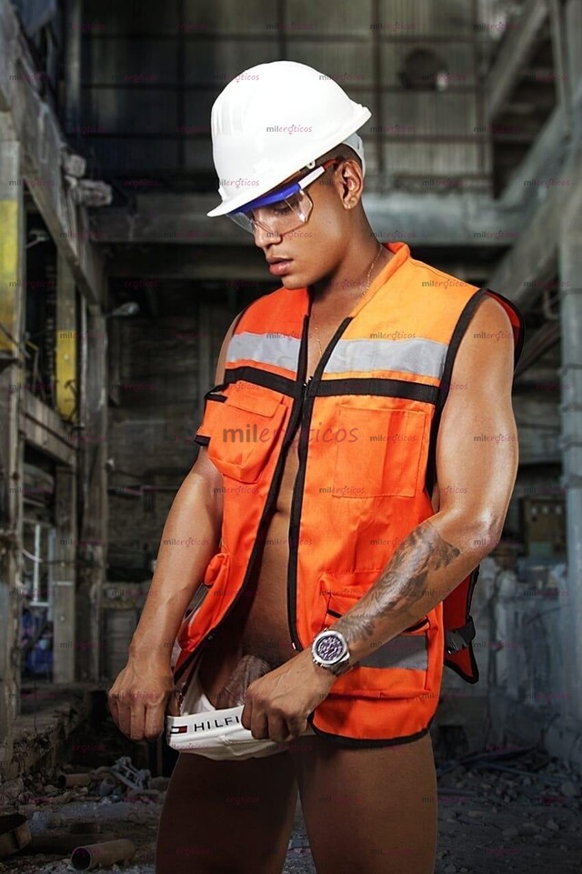 FOTOS DE DISPONIBLE CALEÑO MORENO VERGOTA 23CM PARA PASIVOS AGUANTADORES SUMISOS