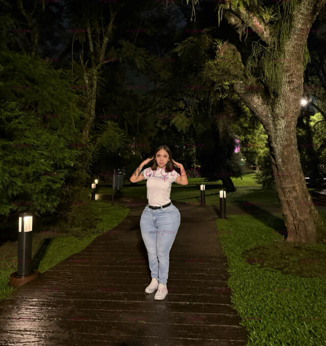 FOTOS DE HEY SOY MILEY UNA HERMOSA TRANS DE CUERPO EXUBERANTE