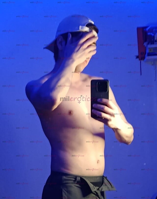 FOTOS DE MASTER ALEKS, BUEN AMANTE ATENTO QUE SE DEJA MAMAR LOS PIES Y HACE BDSM