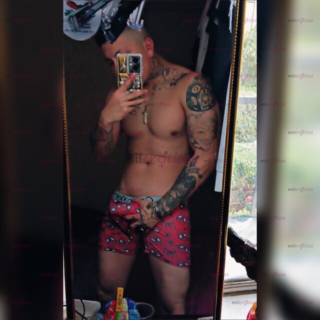 FOTOS DE CHICO ATLÉTICO SUPER CALIENTE PARA HACERTE GOZAR AL MÁXIMO!