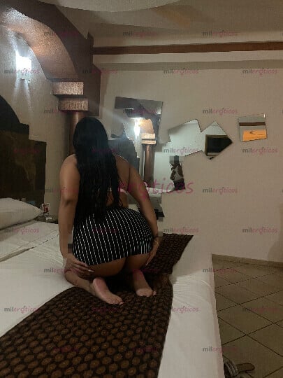 FOTOS DE TU PUTITA FAVORITA ESTA DE REGRESO COMPLACIENTE Y COMELONA