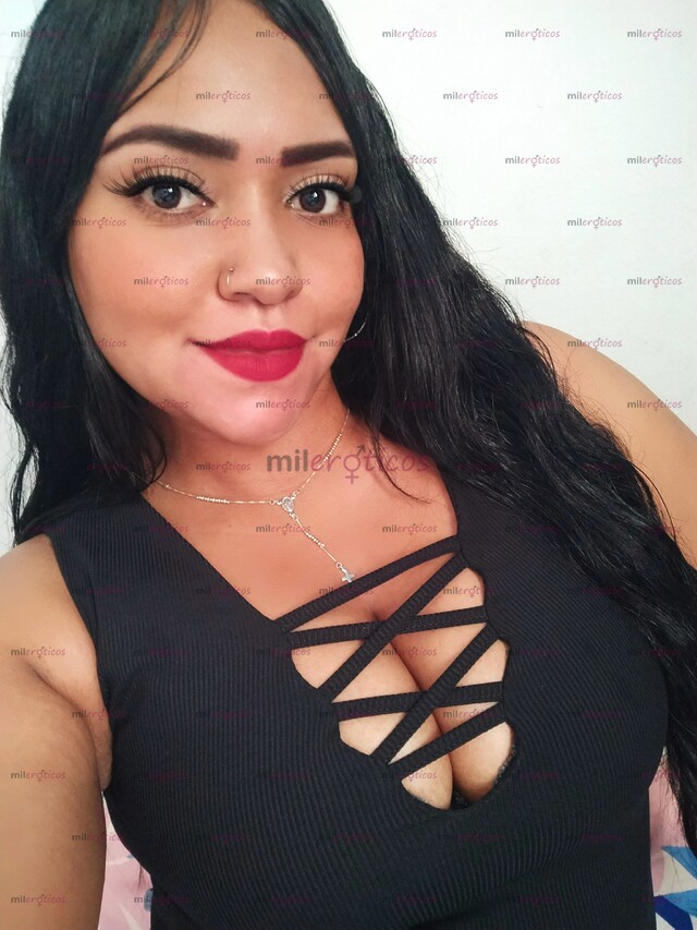FOTOS DE HERMOSA MORENA VIP DE 25 AÑOS TE HAGO UNA RICA MAMADA ENSALIBADA VEN Y CONOCEME