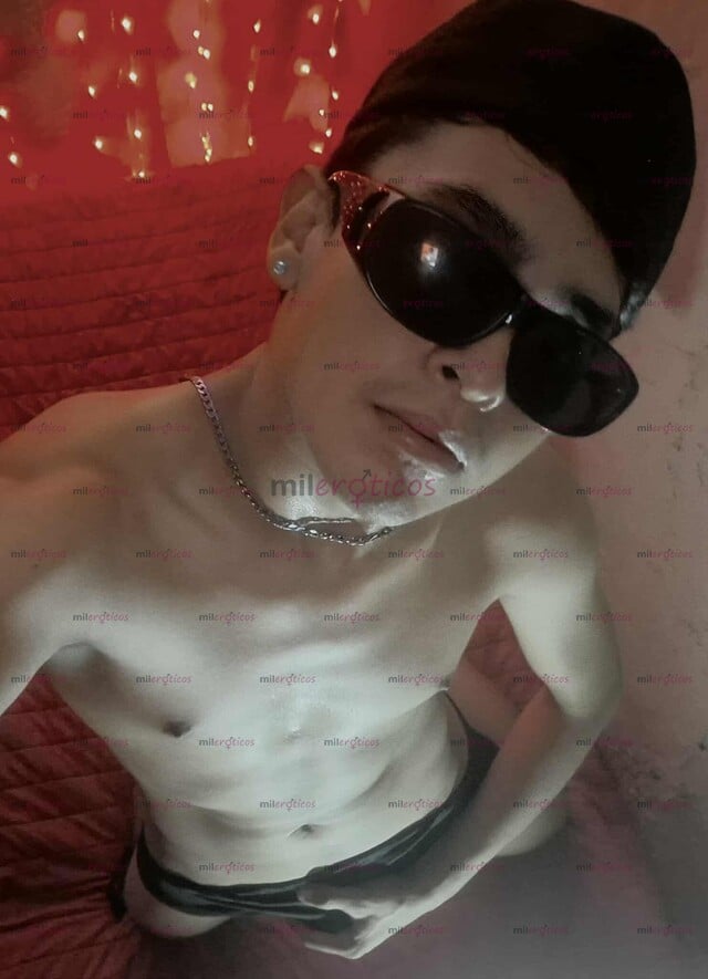 FOTOS DE MORRITO EXCLUSIVO 18 AÑOS DISPUESTO A COMPLACERTE CALL ME NOW ..