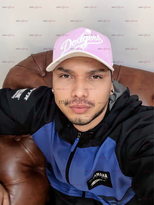 FOTOS DE CHICO BISEXUAL ABIERTO A CUALQUIER PROPUESTA.