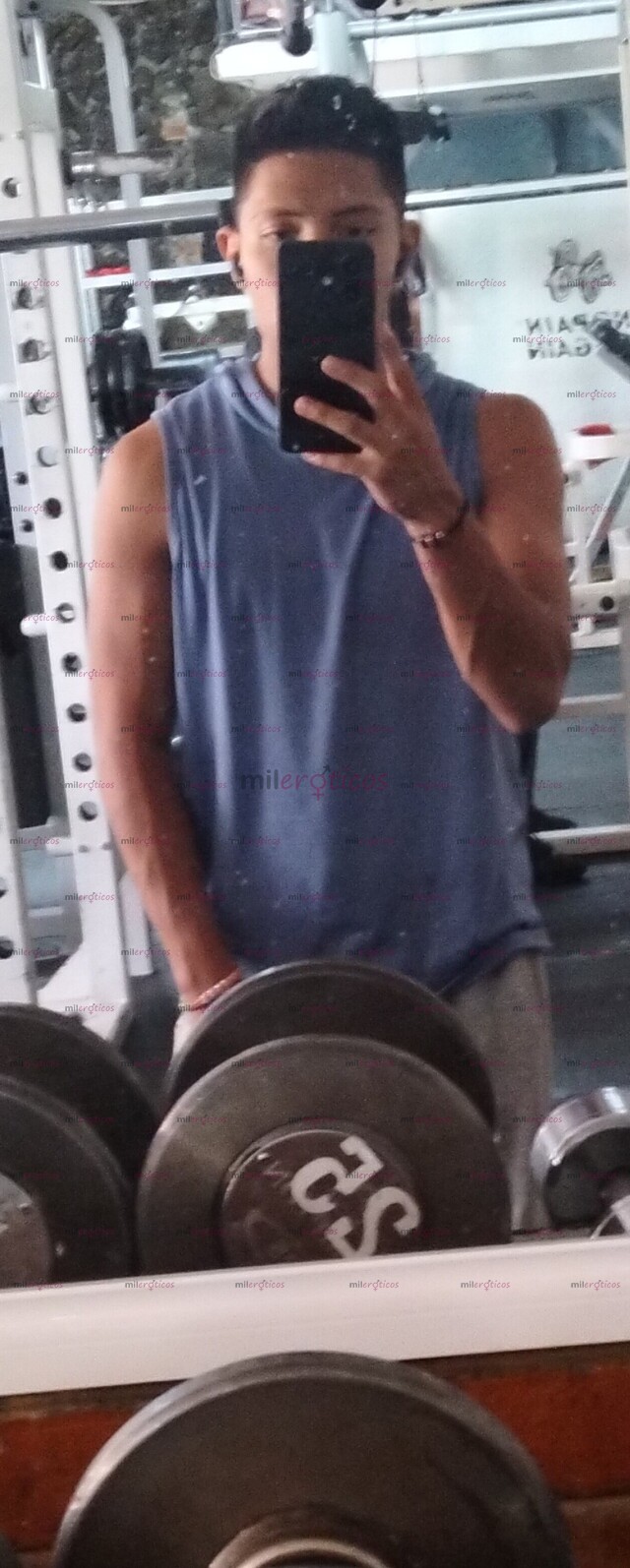 FOTOS DE CHICO JOVEN, ARDIENTE Y DISCRETO PARA CUMPLIR TUS FANTASÍAS
