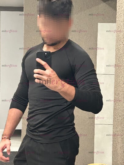 FOTOS DE MACHO VERGON, DISCRETO VIP SEXOSERVIDOR MASAJISTA
