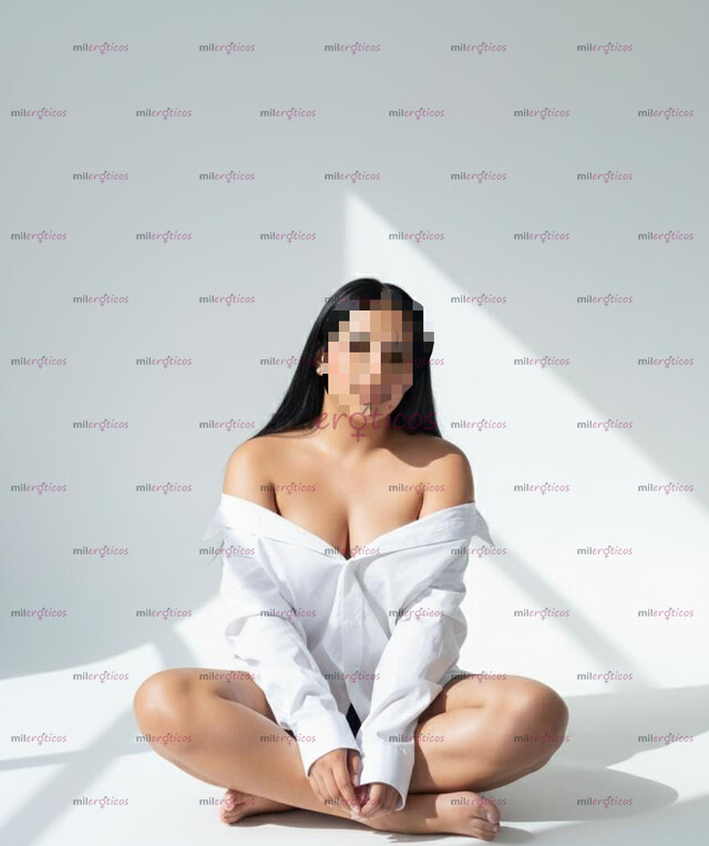 FOTOS DE SENSUAL Y MUY MORBOSA MORENA MUY CALIENTE