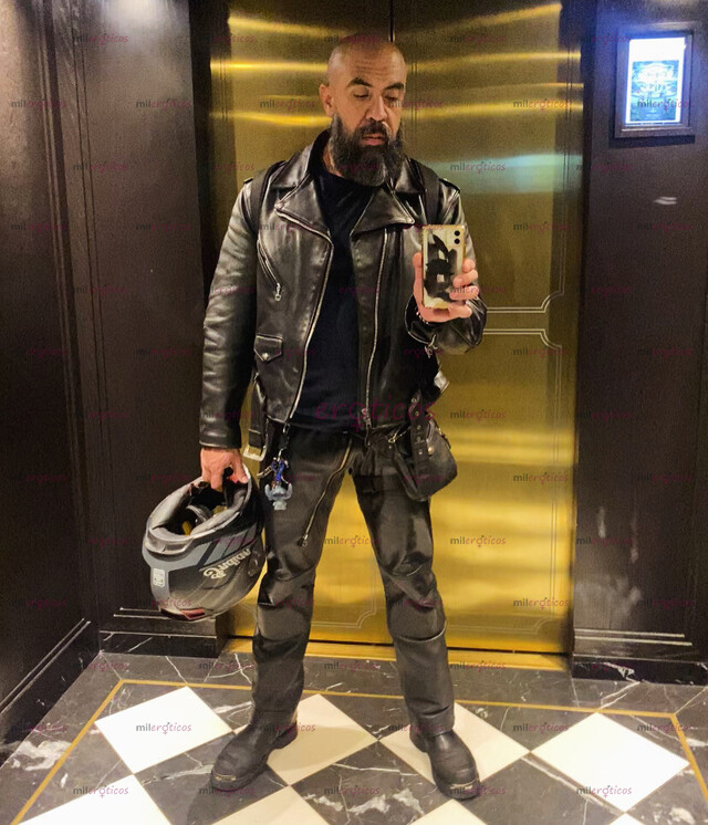 FOTOS DE BIKER, LEATHER, MUSCULOSO. SIMPLEMENTE LA MEJOR OPCION PARA TI...