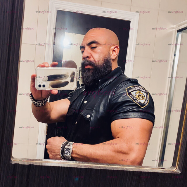 FOTOS DE BIKER, LEATHER, MUSCULOSO. SIMPLEMENTE LA MEJOR OPCION PARA TI...